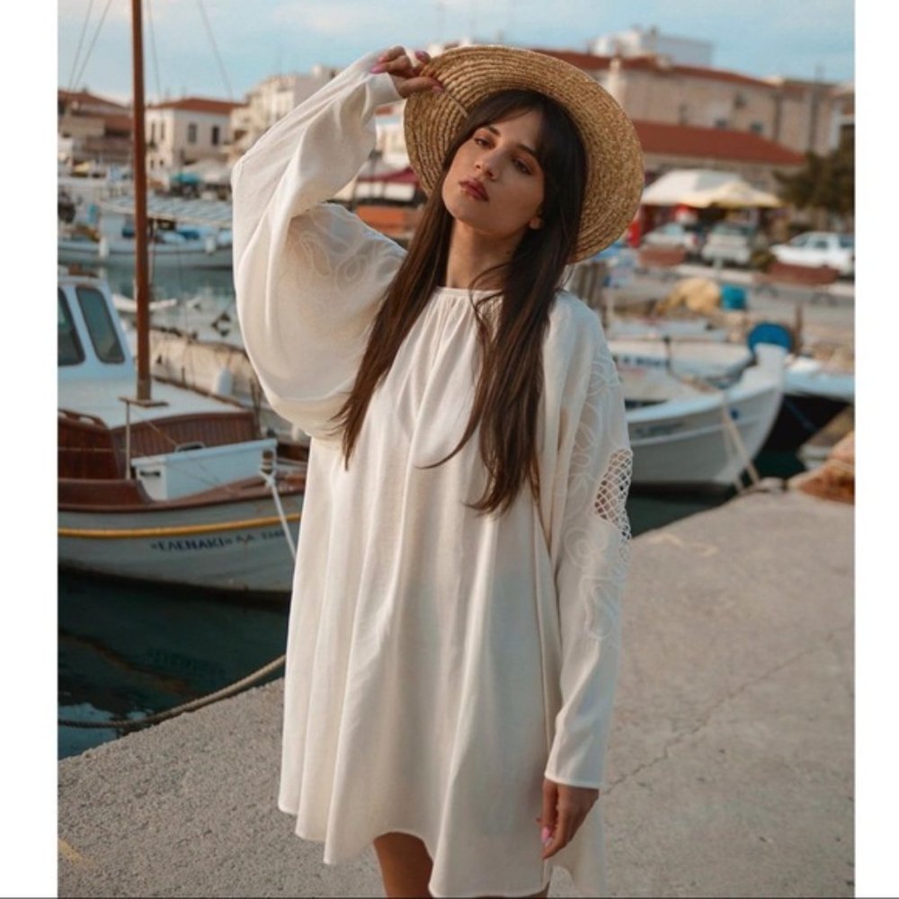 NWT H&M Low Back Voluminous Embroidery Sleeves Mini Dress - Picture 2 of 14